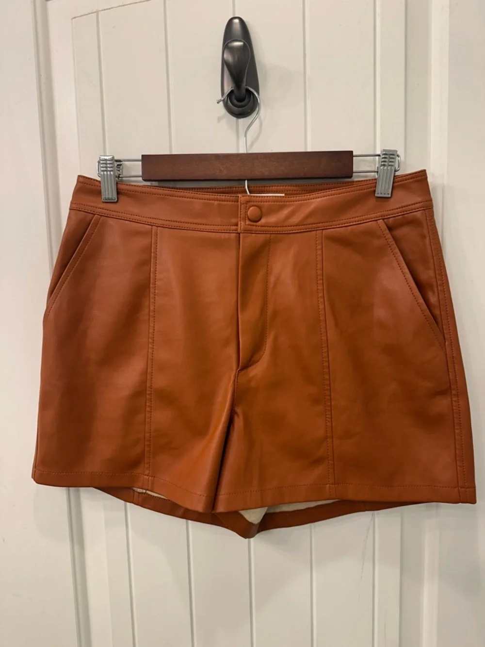 Anthropologie Faux Leather Shorts Size 6 Brown Boho Festival Minimalist